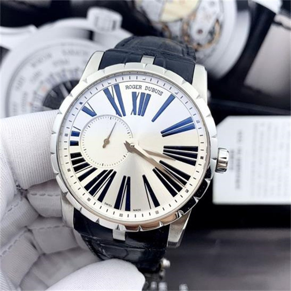 罗杰杜彼手表表壳有划痕原因是什么