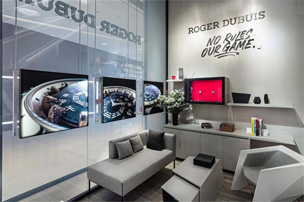 罗杰杜彼手表机芯里面有划痕解决技巧是什么 罗杰杜彼手表机芯里面有划痕解决技巧是什么